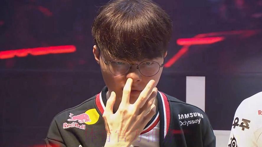 回过头来看，S3的新人出道的faker到底是什么样级别的天才的存在