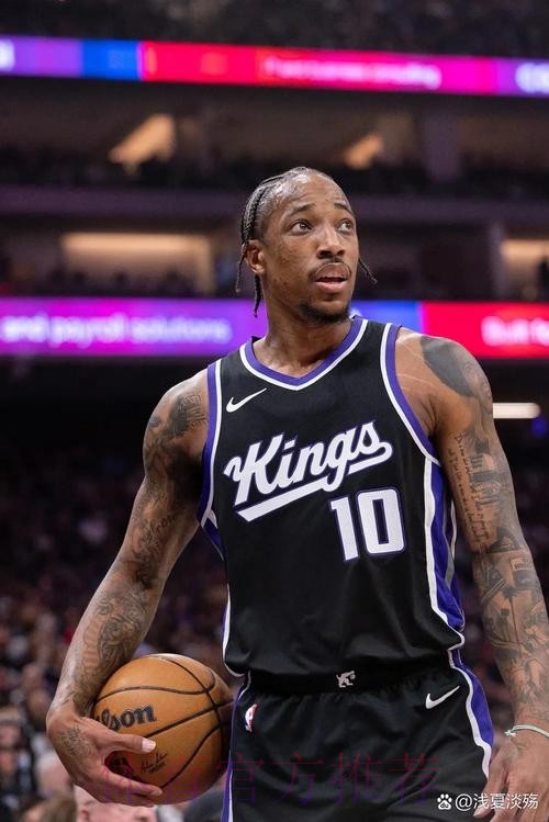 德罗赞27分拉文25分 布伦森伤退国王力克尼克斯三连胜 德罗赞27分拉文25分 布伦森伤退国王力克尼克斯三连胜